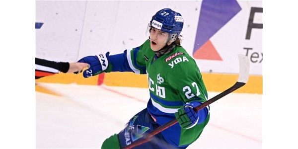 Toronto Maple Leafs se loučí s hráčem, který ještě není oficiálně na programu NHL Toronto Maple Leafs se loučí s hráčem, který ještě není oficiálně na programu NHL